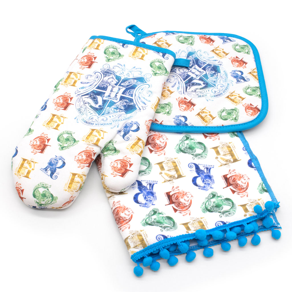 Peter Rabbit Oven Mitt & Potholder Set