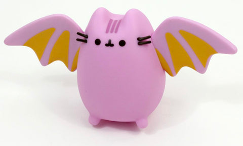 Pusheen Bat Vinyl Figure